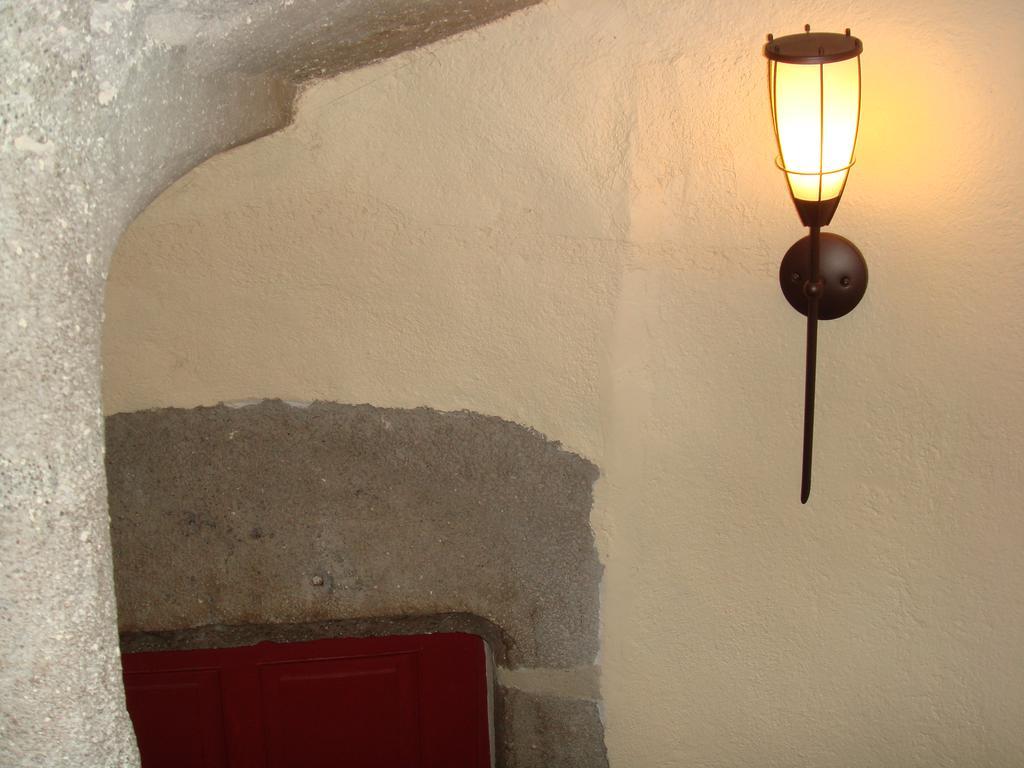 La Maison De Justine Murat (Cantal) Exterior photo